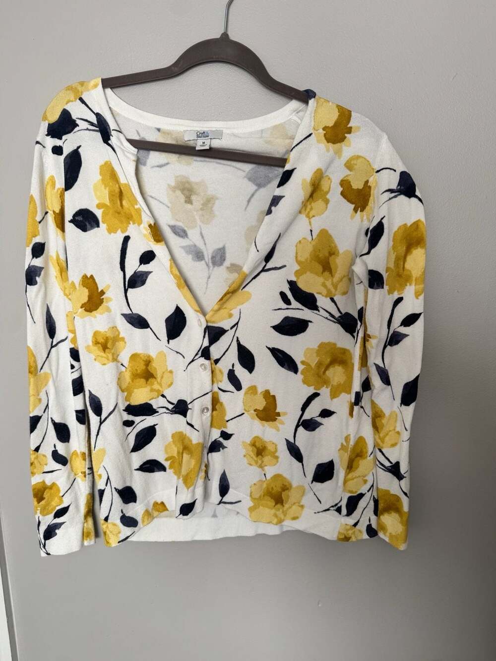 Croft & Barrow Yellow and Black Floral Print Cardigan Sweater Medium